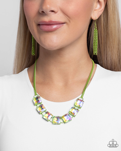 Paparazzi Necklace - I SQUARE to Secrecy - Green