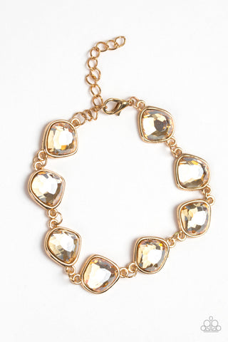 Paparazzi  Bracelet - Perfect Imperfection - Gold - SHOPBLINGINGPRETTY