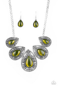 Paparazzi Necklaces -Opal Auras - Green