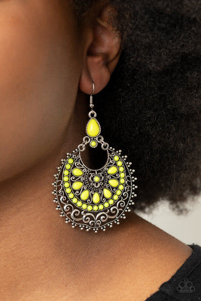 Paparazzi Earrings - Laguna Leisure - Yellow