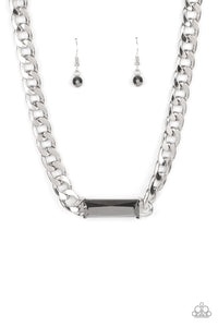 Paparazzi Necklace - Urban Royalty - Silver