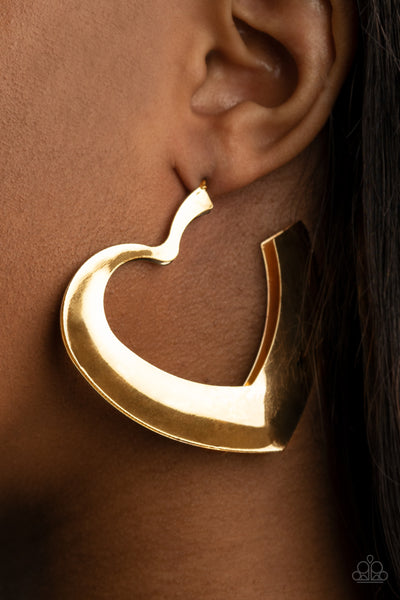 Paparazzi Earrings - Heart-Racing Radiance - Gold