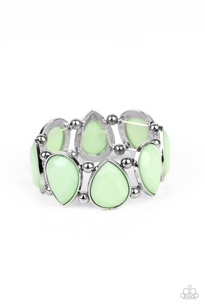 Paparazzi Bracelet -Flamboyant Tease - Green