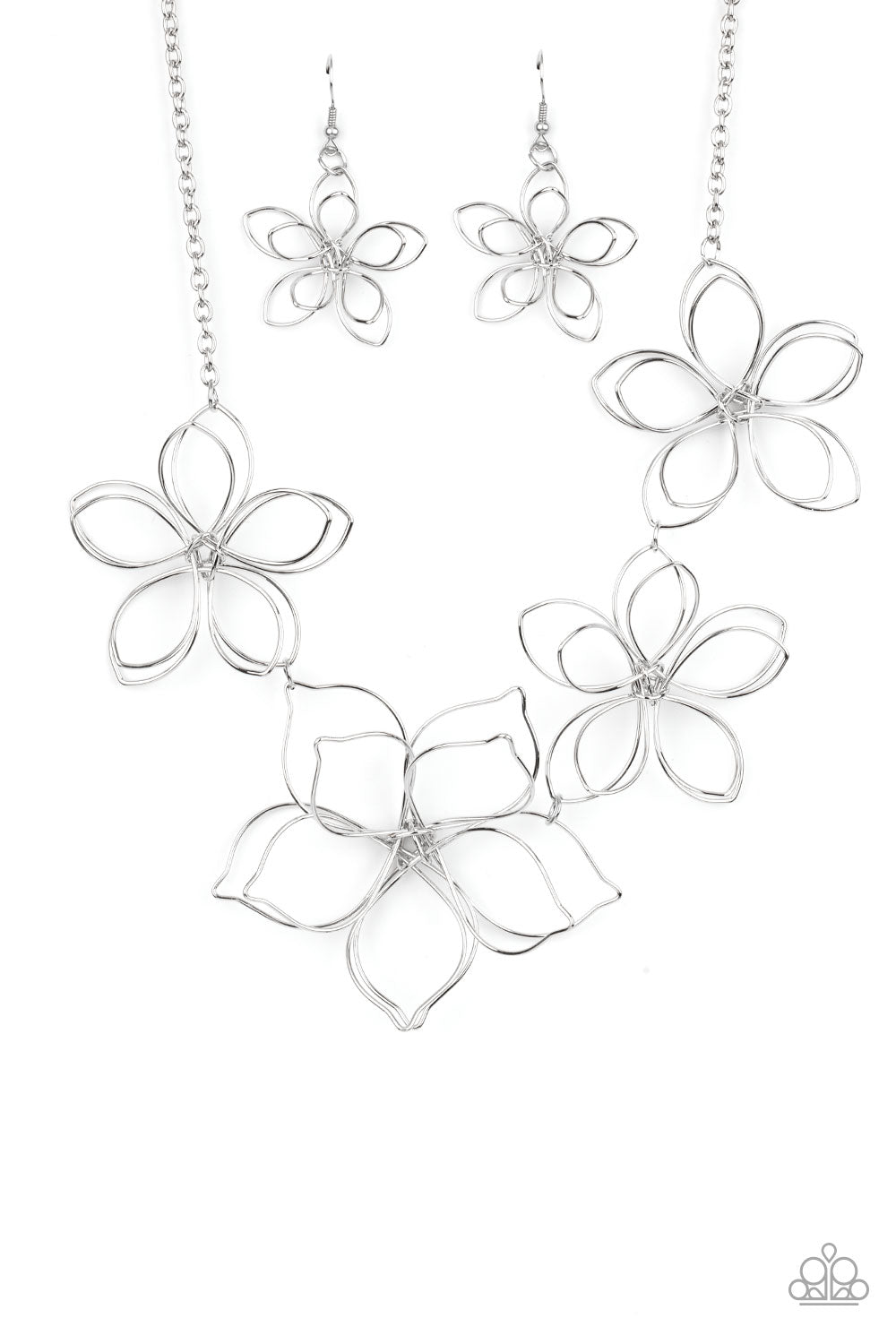 Paparazzi Necklaces - Flower Garden Fashionista - Silver