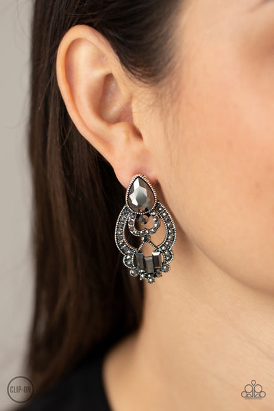 Paparazzi Earrings - Glamour Gauntlet - Silver