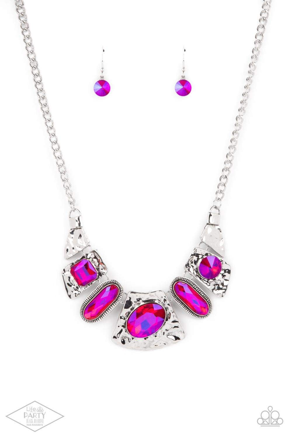 Paparazzi Necklace-Futuristic Fashionista - Pink (Black Diamond  Exclusive )