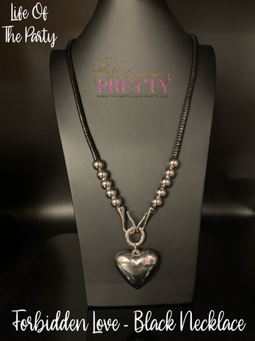 Paparazzi Necklaces - Forbidden Love - Black (March 2021 Life Of The Party)