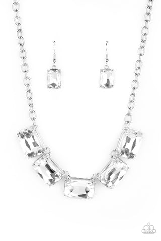 Paparazzi Necklaces  - Deep Freeze Diva - White