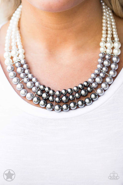 Paparazzi Necklace- Lady In Waiting Silver (Blockbuster) - SHOPBLINGINGPRETTY