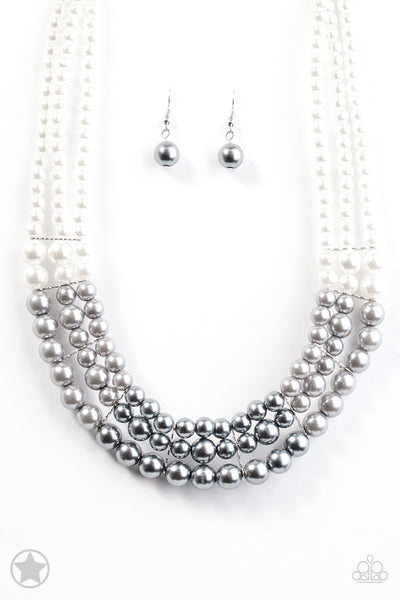 Paparazzi Necklace- Lady In Waiting Silver (Blockbuster) - SHOPBLINGINGPRETTY