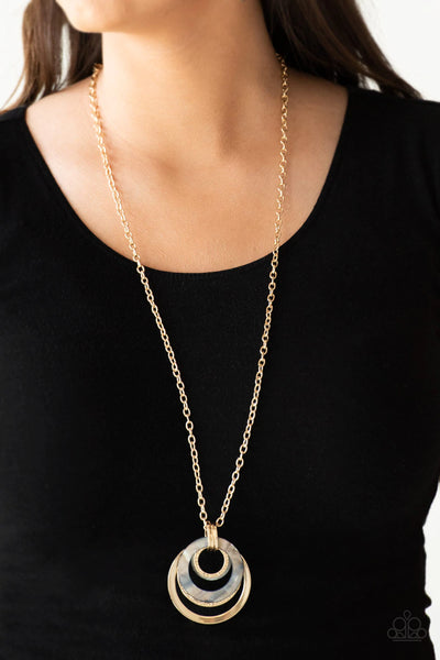 Paparazzi Necklace - Coast Coasting - Gold