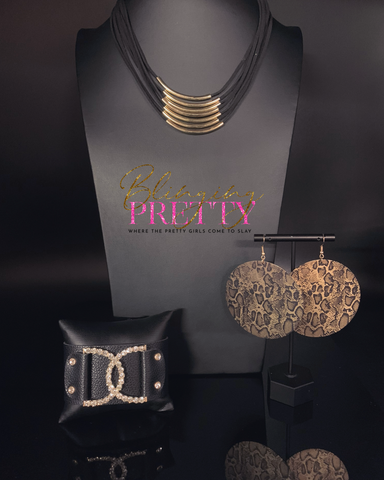 Paparazzi Necklace & Earring Set - Black & Gold