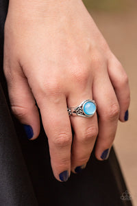 Paparazzi Ring - It Just Goes To GLOW - Blue - SHOPBLINGINGPRETTY
