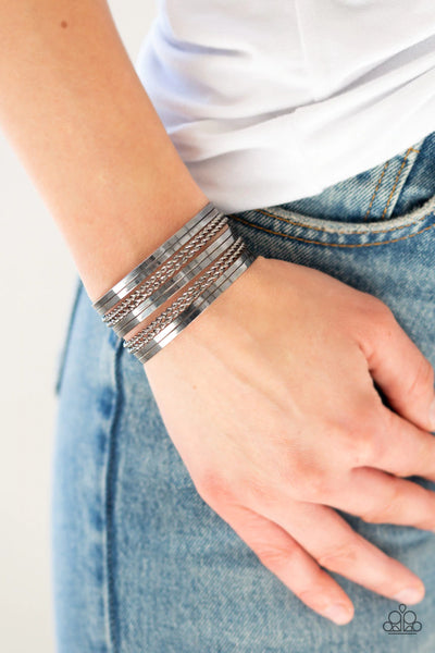 Paparazzi Bracelet -  Perfectly Patterned - Black