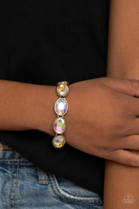 Paparazzi Bracelets & Necklace Set - Iridescent