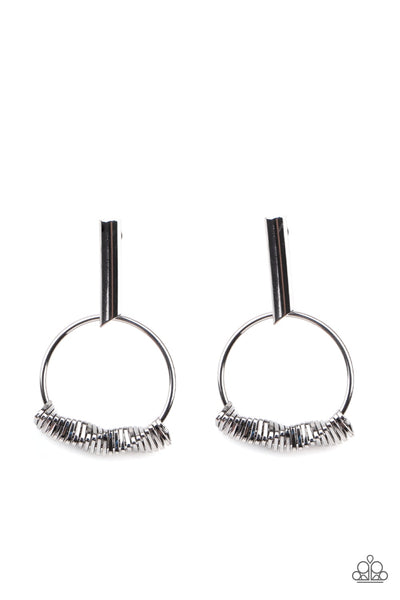 Paparazzi Earrings -  Set Into Motion - Black