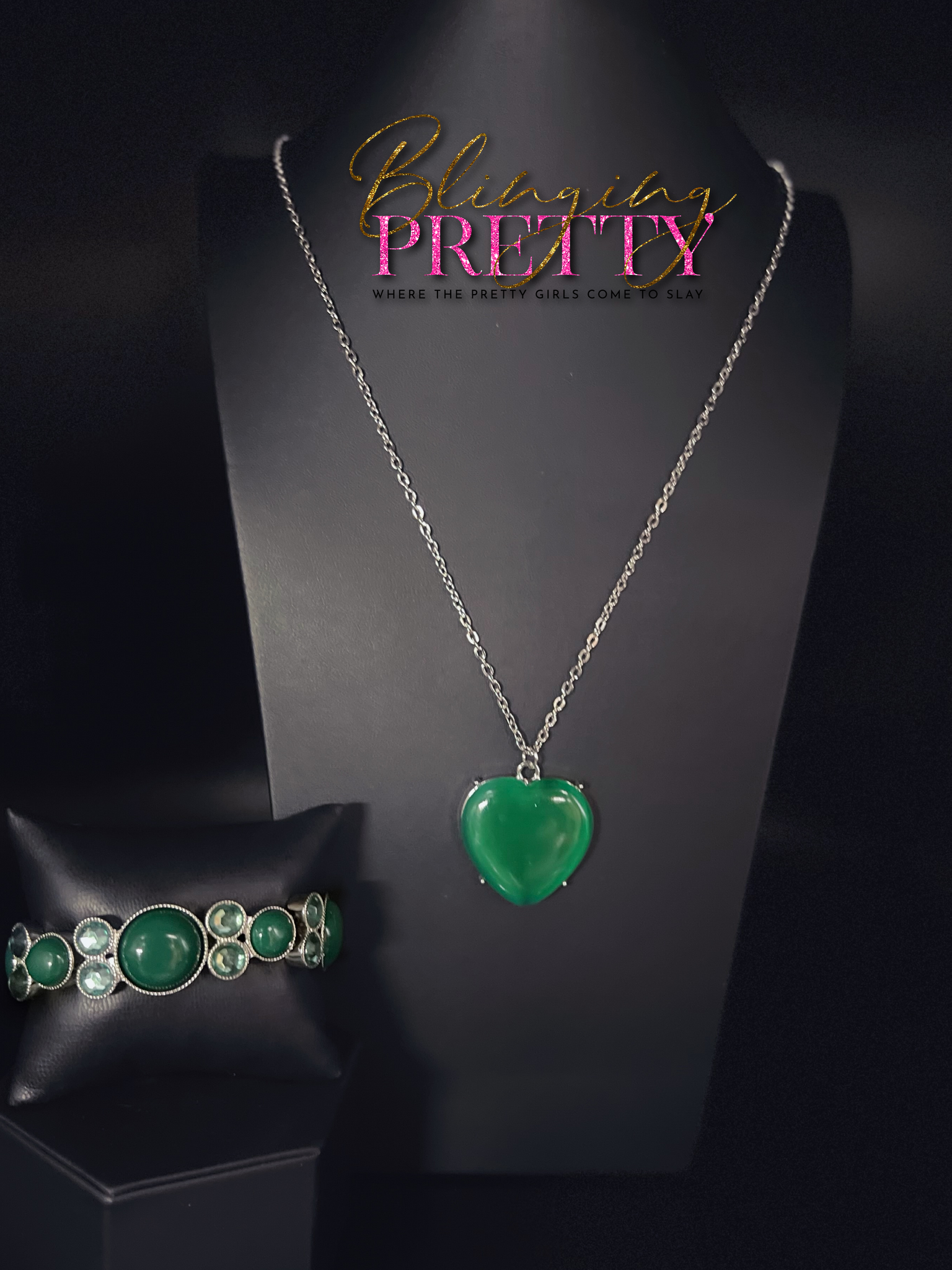 Paparazzi Bracelets & Necklace Set - Green