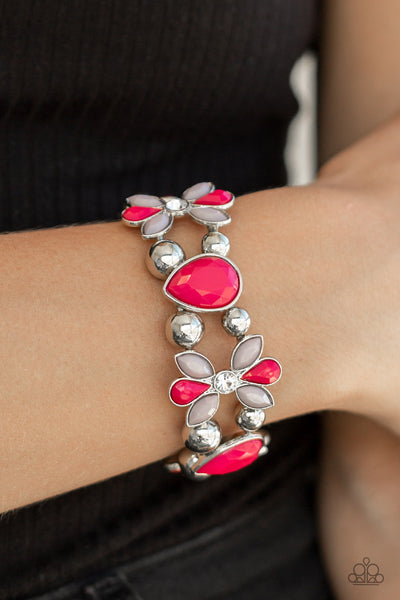 Paparazzi Bracelets - Fabulously Flourishing - Pink