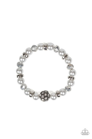 Paparazzi  Bracelet - Twinkling Timelessness - Silver - SHOPBLINGINGPRETTY