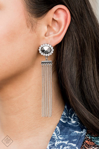 Paparazzi Earring- Tassel Throwback- white - SHOPBLINGINGPRETTY