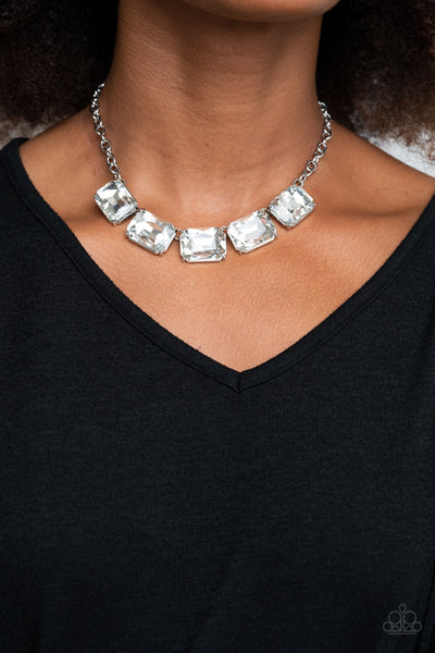 Paparazzi Necklaces  - Deep Freeze Diva - White