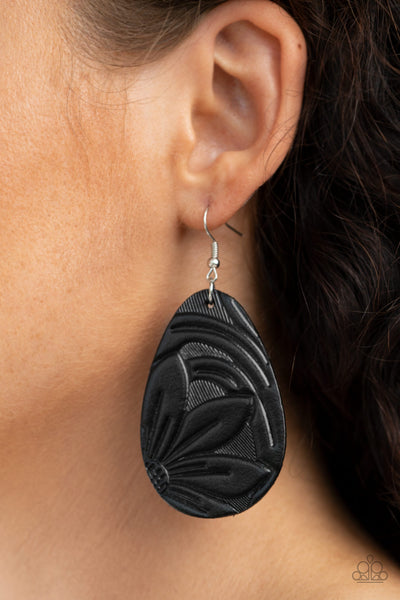 Paparazzi Earrings - Garden Therapy - Black