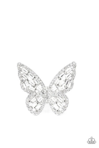 Paparazzi Ring - Flauntable Flutter - White **