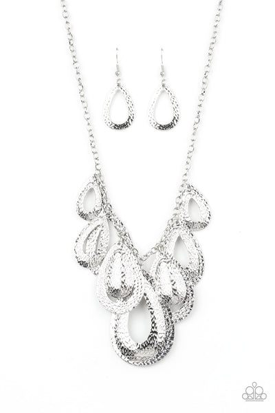 Paparazzi Necklaces - Teardrop Tempest - Silver