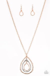 Paparazzi Necklaces  -  Going For Grit - Rose Gold